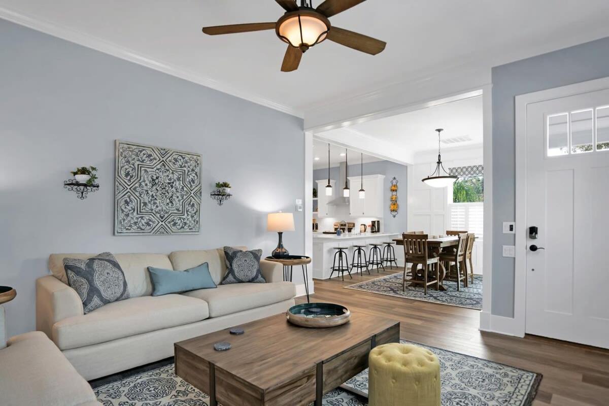 Blue House, Prime Location, Family Amenities, Bbq! Villa St. Augustine Exterior photo